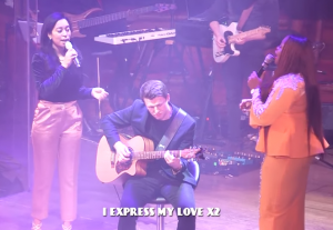SINACH – I Express My Love ft. CSO
